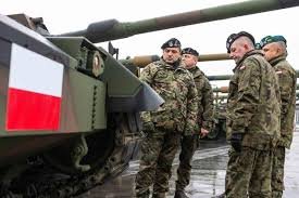 UKRAYNA POLŞA HƏRBÇİLƏRİNƏ TƏLİM KEÇƏCƏK