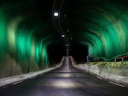 İTALİYA VƏ AVSTRİYA TARİXİ TUNEL AÇIB