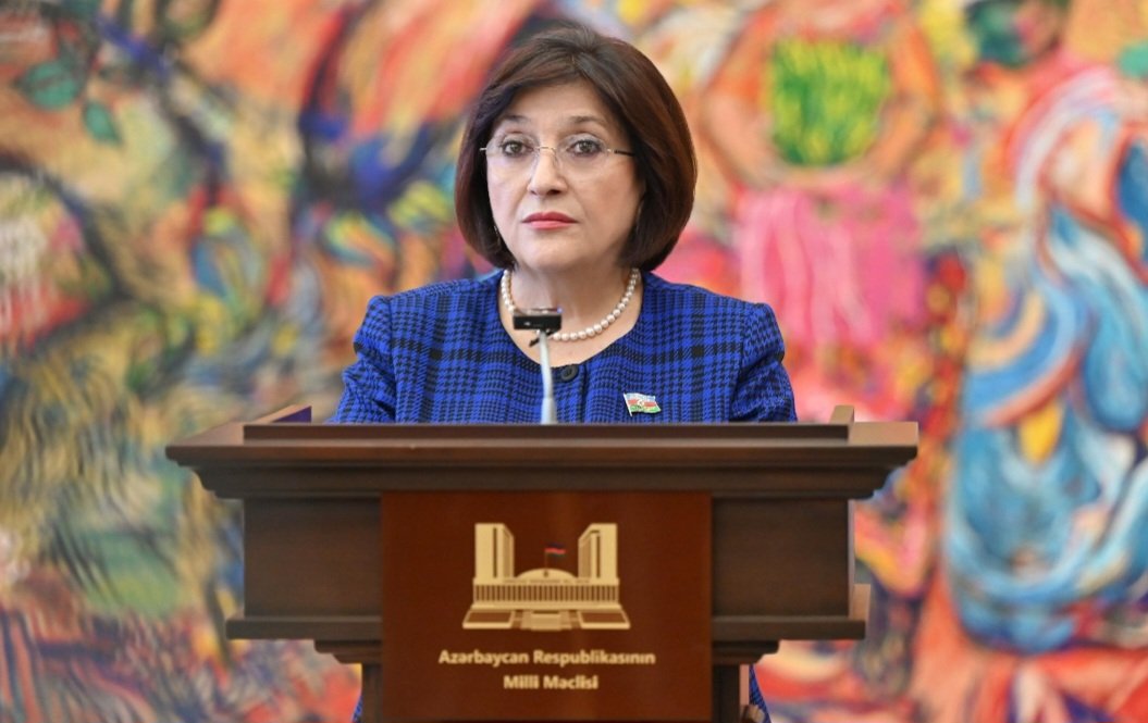 Azərbaycan və Serbiya parlamentlərinin spikerləri mətbuata bəyanatla çıxış ediblər