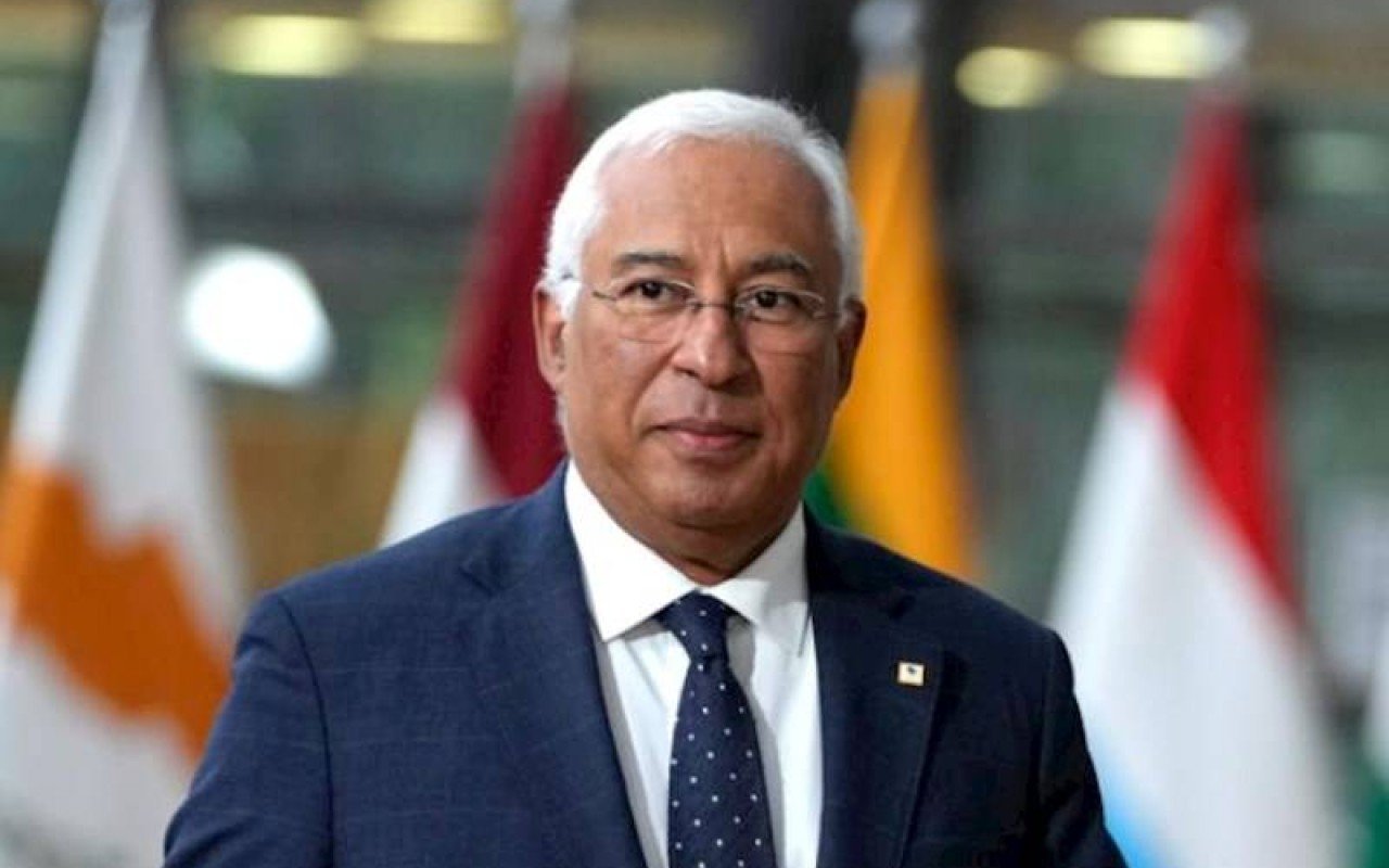 Azərbaycan və Ermənistan liderlərini təbrik etdi