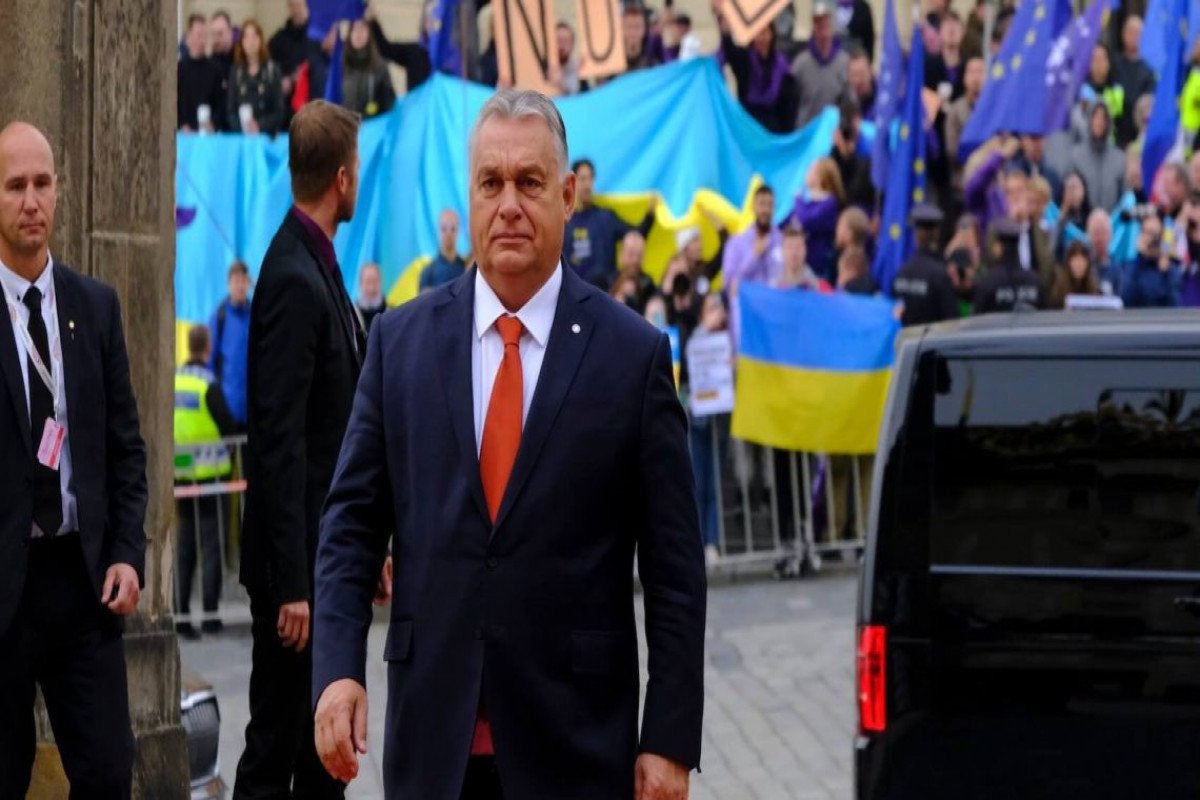 Viktor Orban Azərbaycana gəlir