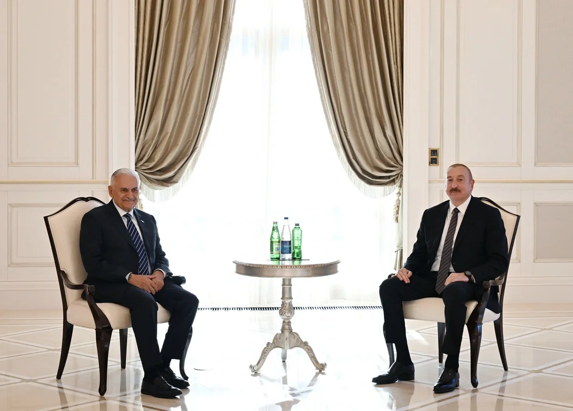 İlham Əliyev Qəbələdə Türk Dövlətləri Təşkilatının Ağsaqqallar Şurasının sədrini qəbul edib
