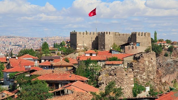 Ankarada Türkiyə-Azərbaycan-Gürcüstan müdafiə nazirlərinin görüşü keçirilir