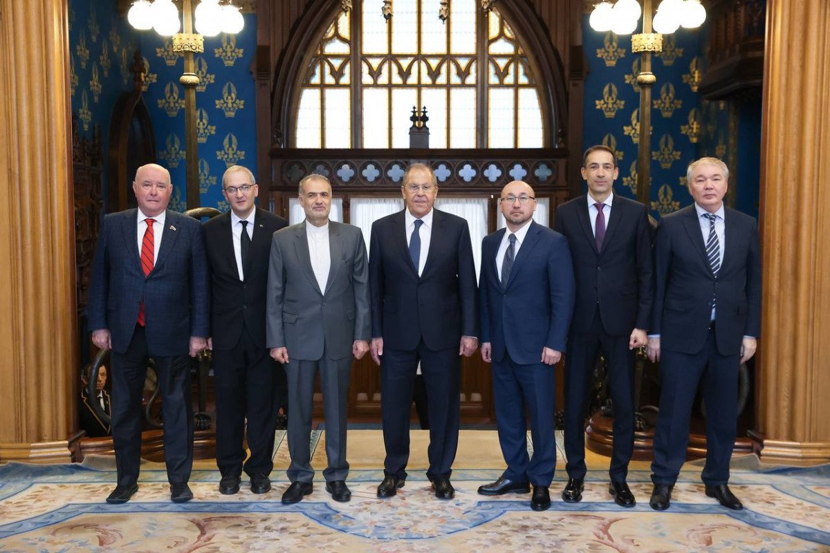 Lavrov Xəzəryanı ölkələrin səfirləri ilə görüşüb 