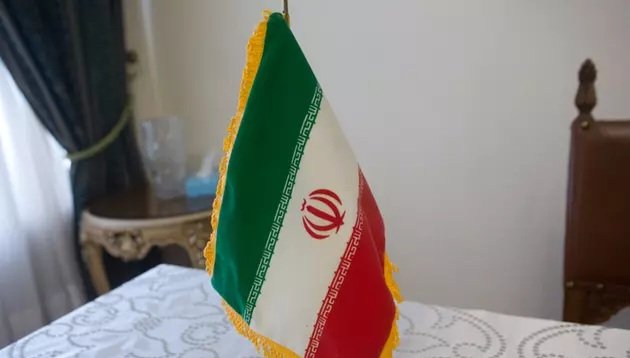Tramp İrana qarşı sanksiyaları ləğv etmək istəyir