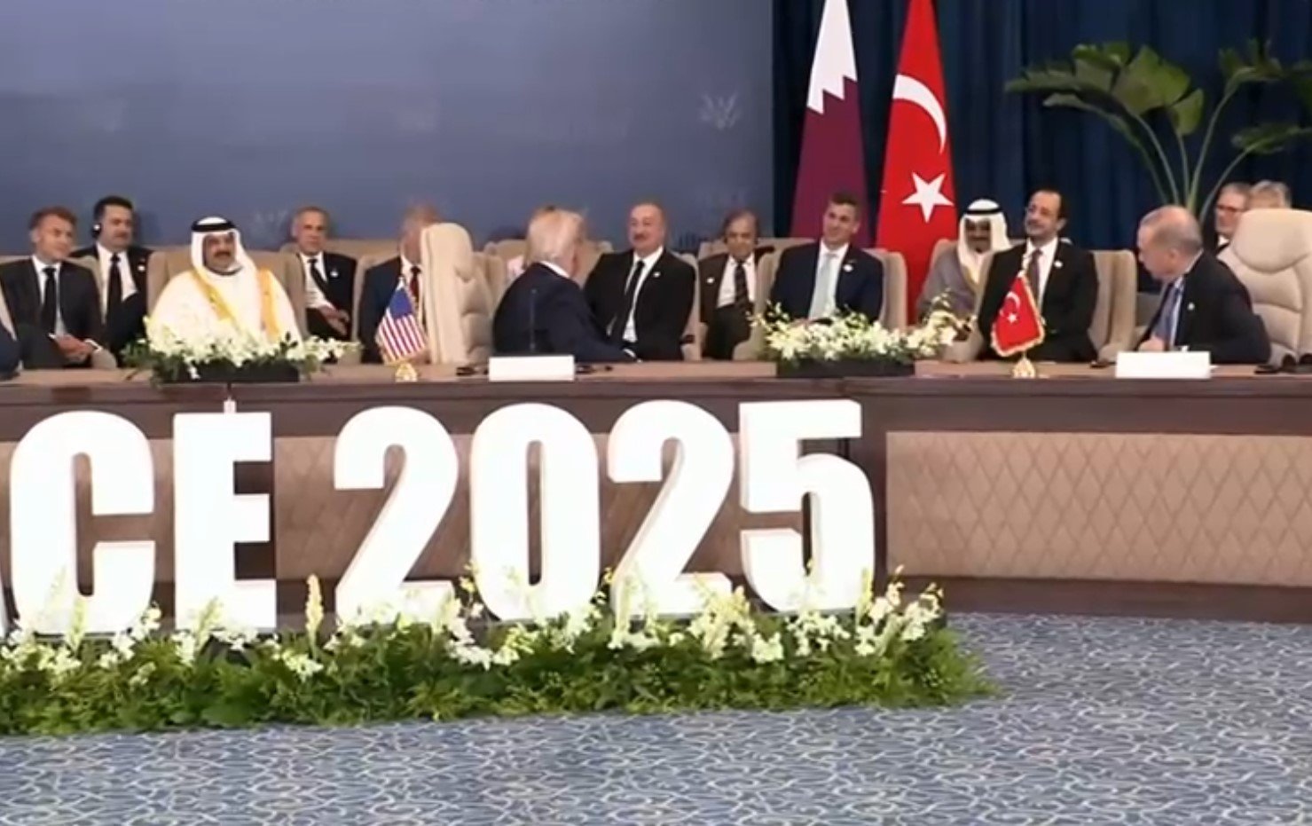 Prezident İlham Əliyevin Misir səfəri: Yaxın Şərq sülh prosesində Azərbaycanın diplomatik çəkisi - TƏHLİL Prezident İlham Əliyevin Misir səfəri: Yaxın Şərq sülh prosesində Azərbaycanın diplomatik çəkisi - TƏHLİL