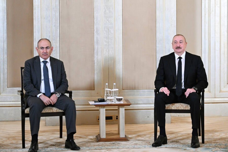 Paşinyan Əliyevlə danışıqları yüksək qiymətləndirib