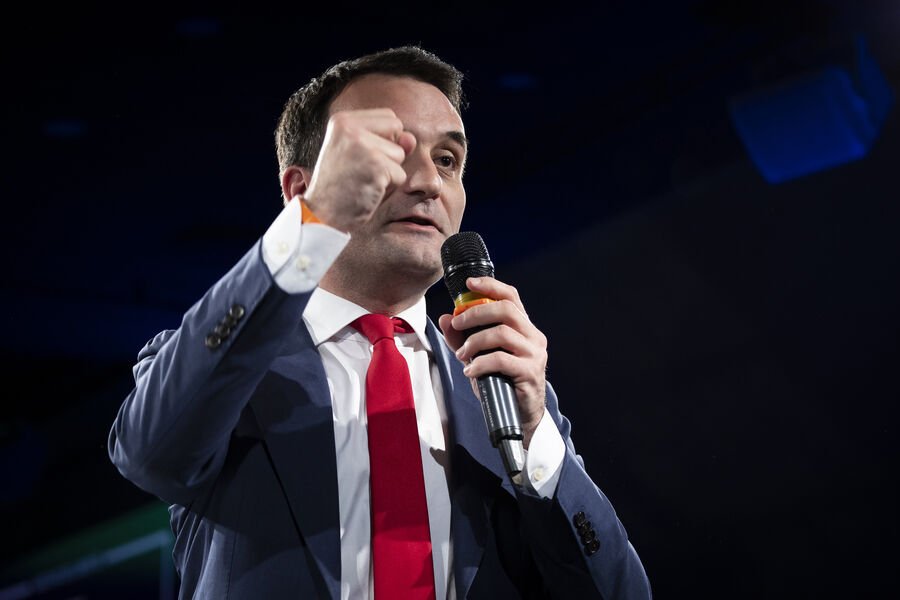 Fransada "AB-ni bitirmək" çağırışı etdilər