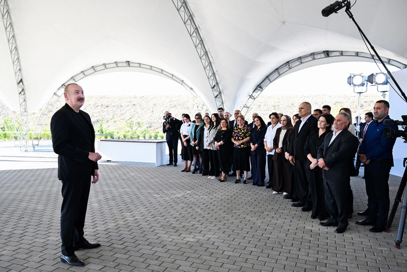 Zəngilanın Məmmədbəyli və Ağalı kəndlərinin sakinlərinə mənzillərin açarları təqdim edilib