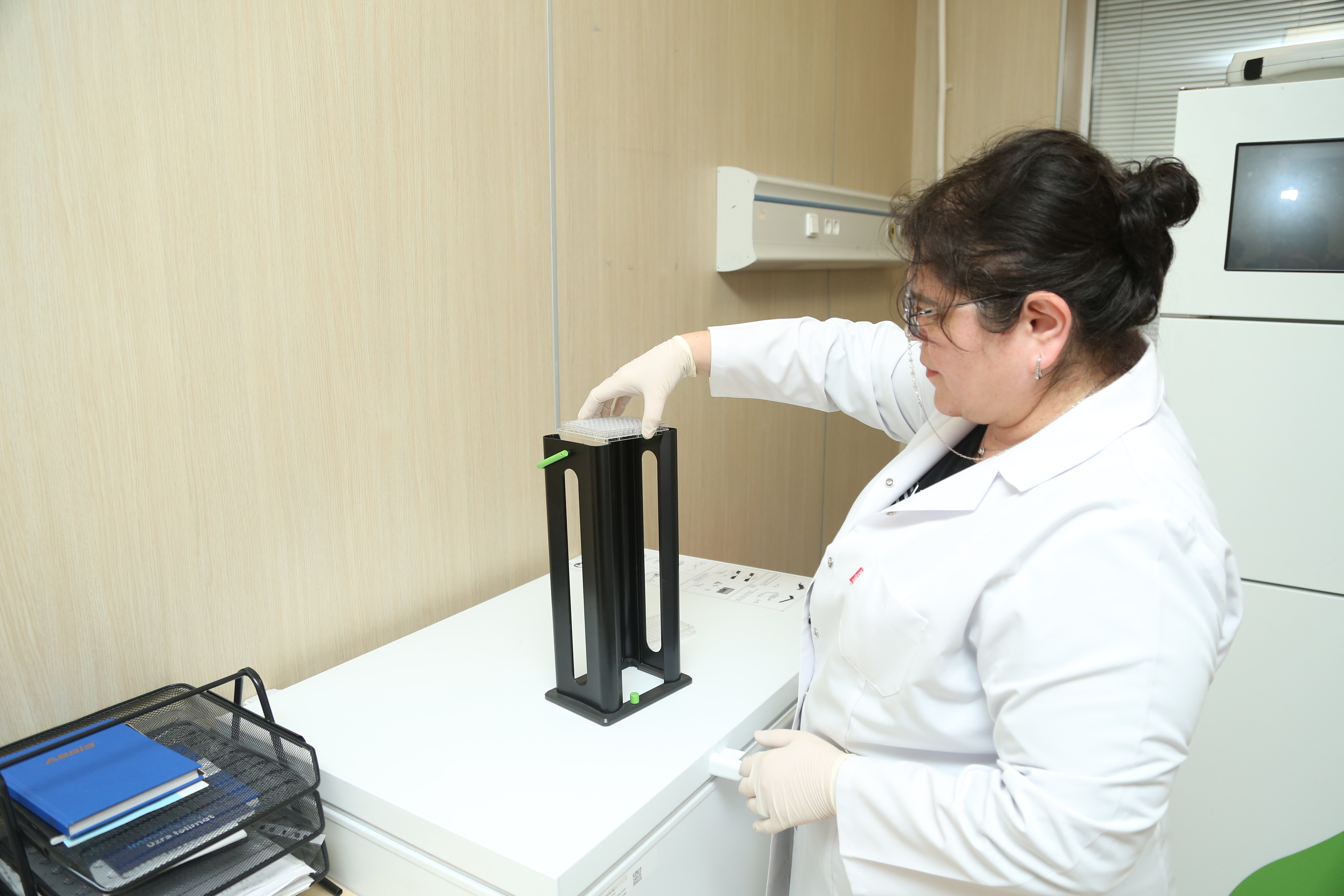 Yeni Klinikada 70 mindən çox topuq testi müayinəsi aparılıb