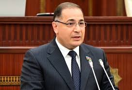 Azər Əmiraslanov: "İqtisadi inkişafla sosial inkişafı uzlaşdırmalıyıq"