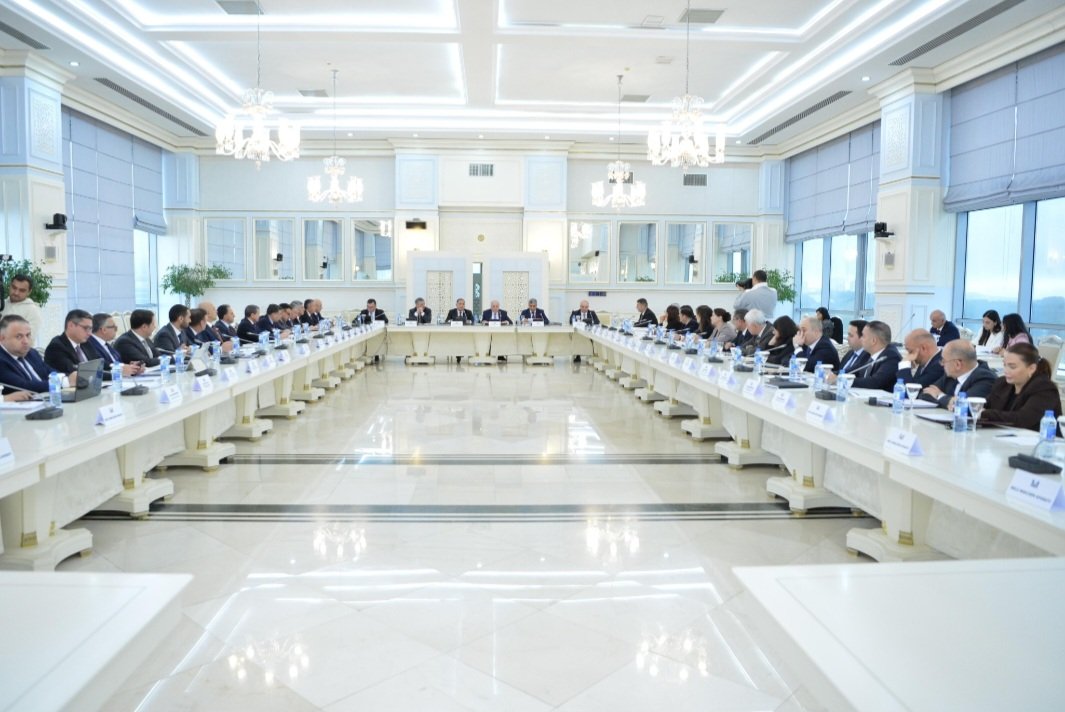 2026-cı il üçün DSMF-nin, İSF-nin büdcələri, yaşayış minimumu və ehtiyac meyarı müzakirə olunub