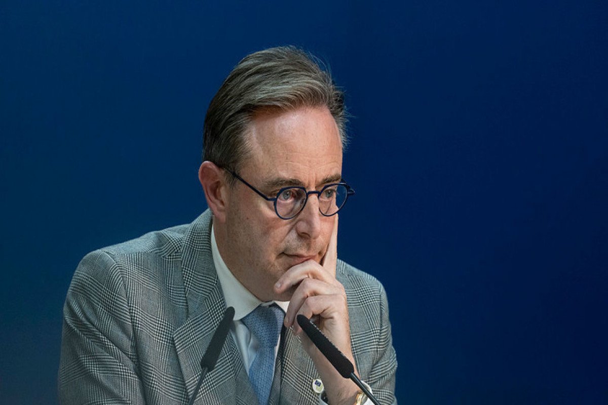 Belçika Baş naziri: Rusiya aktivlərinin müsadirəsi sülh perspektivlərini məhv edə bilər