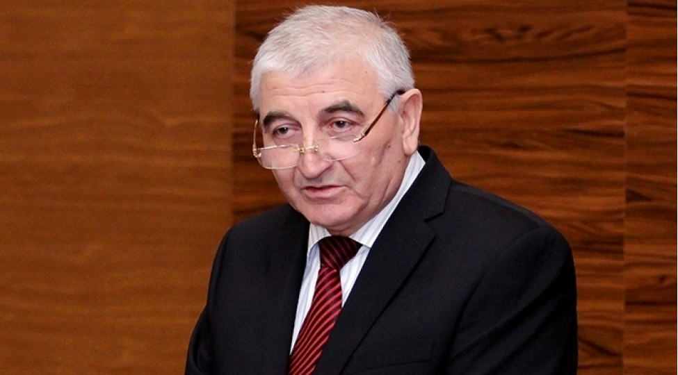 Məzahir Pənahov Qırğızıstanda seçkiləri müşahidə edəcək 