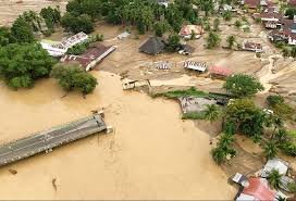 ŞRİ-LANKADA QASIRĞA ZAMANI 479 NƏFƏR HƏLAK OLUB
