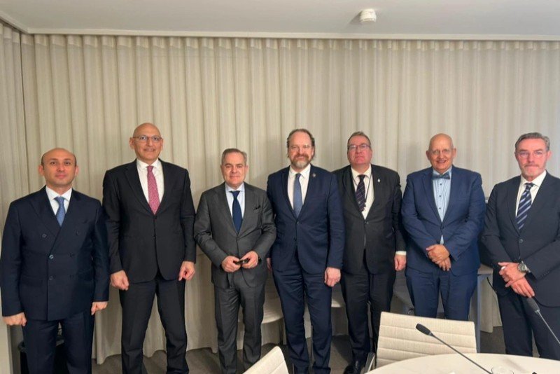 Haaqada Azərbaycan - Niderland tərəfdaşlığı müzakirə olunub