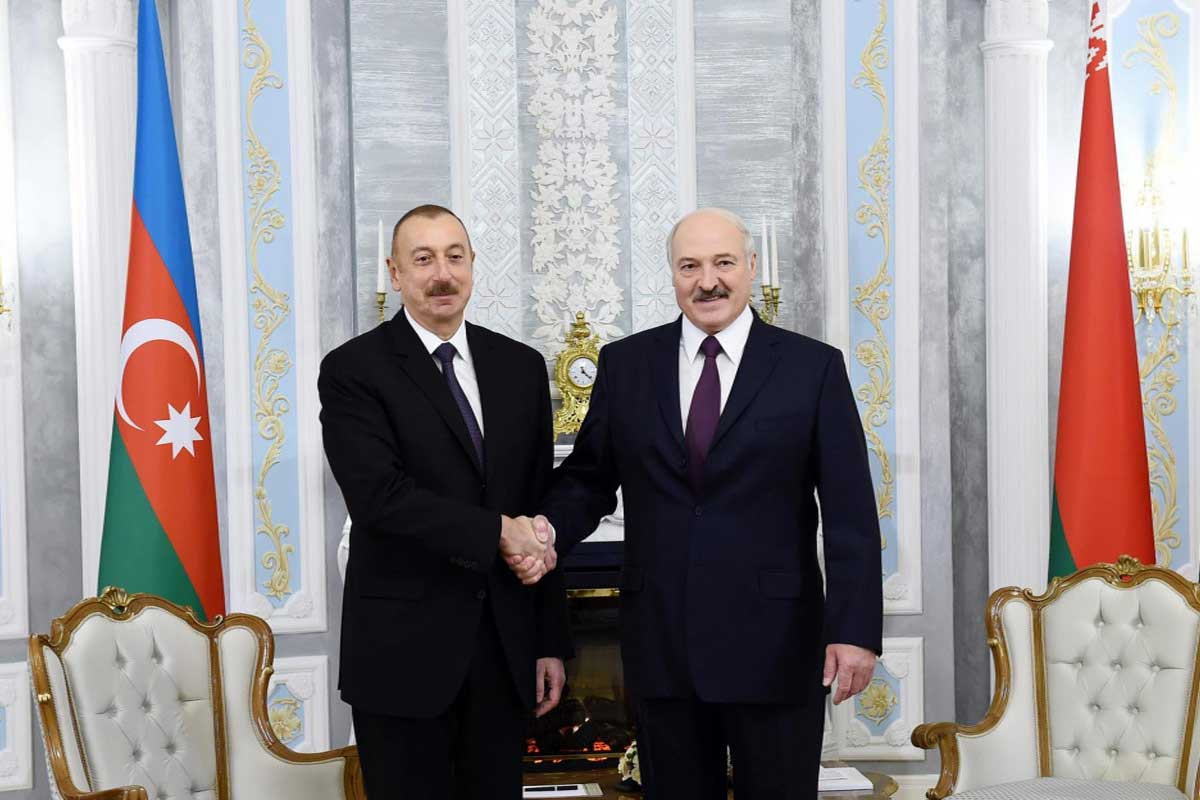 Lukaşenko Azərbaycan Prezidentinə təbrik ünvanlayıb