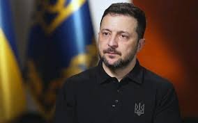 ZELENSKİ AZƏRBAYCANA MİNNƏTDARLIQ EDİB