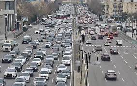 11 küçə və prospektdə sıxlıq müşahidə olunur