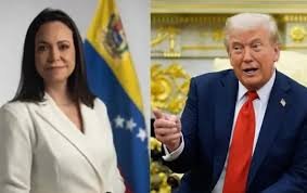 Tramp Nobel Sülh mükafatını qəbul edib