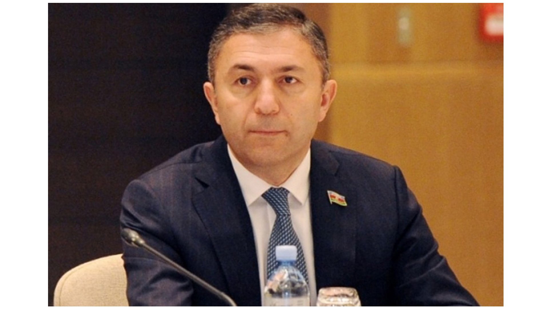 Deputat yazır: "Süni intellekt insanların əlindən iş yerlərini alacaq, yoxsa yenilərini yaradacaq?"