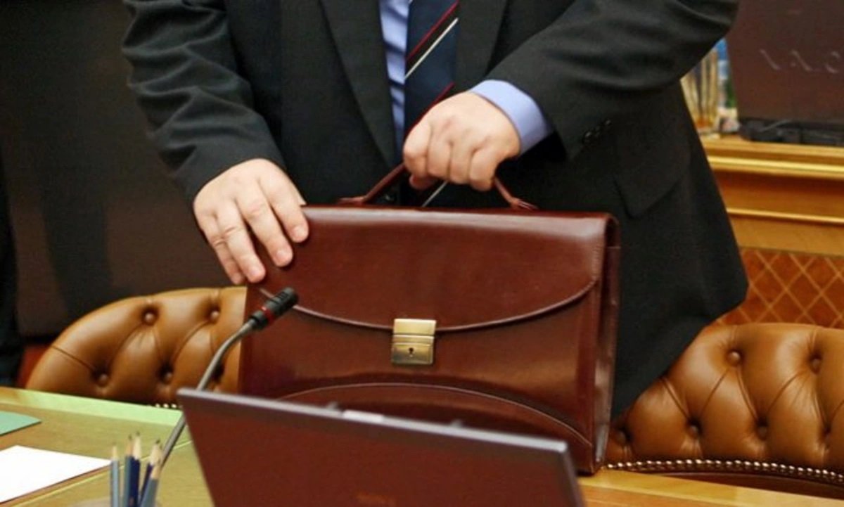 İcra başçısı işdən çıxarılan Qaradağda YENİ TƏYİNATLAR 