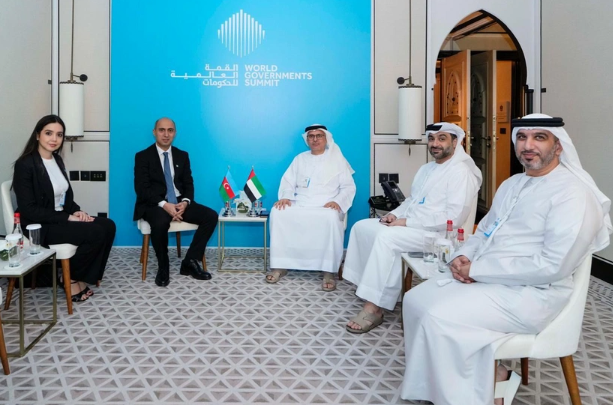 Emin Əmrullayev Gürcüstan, Serbiya və BƏƏ-dən olan həmkarları ilə əməkdaşlığı müzakirə edib