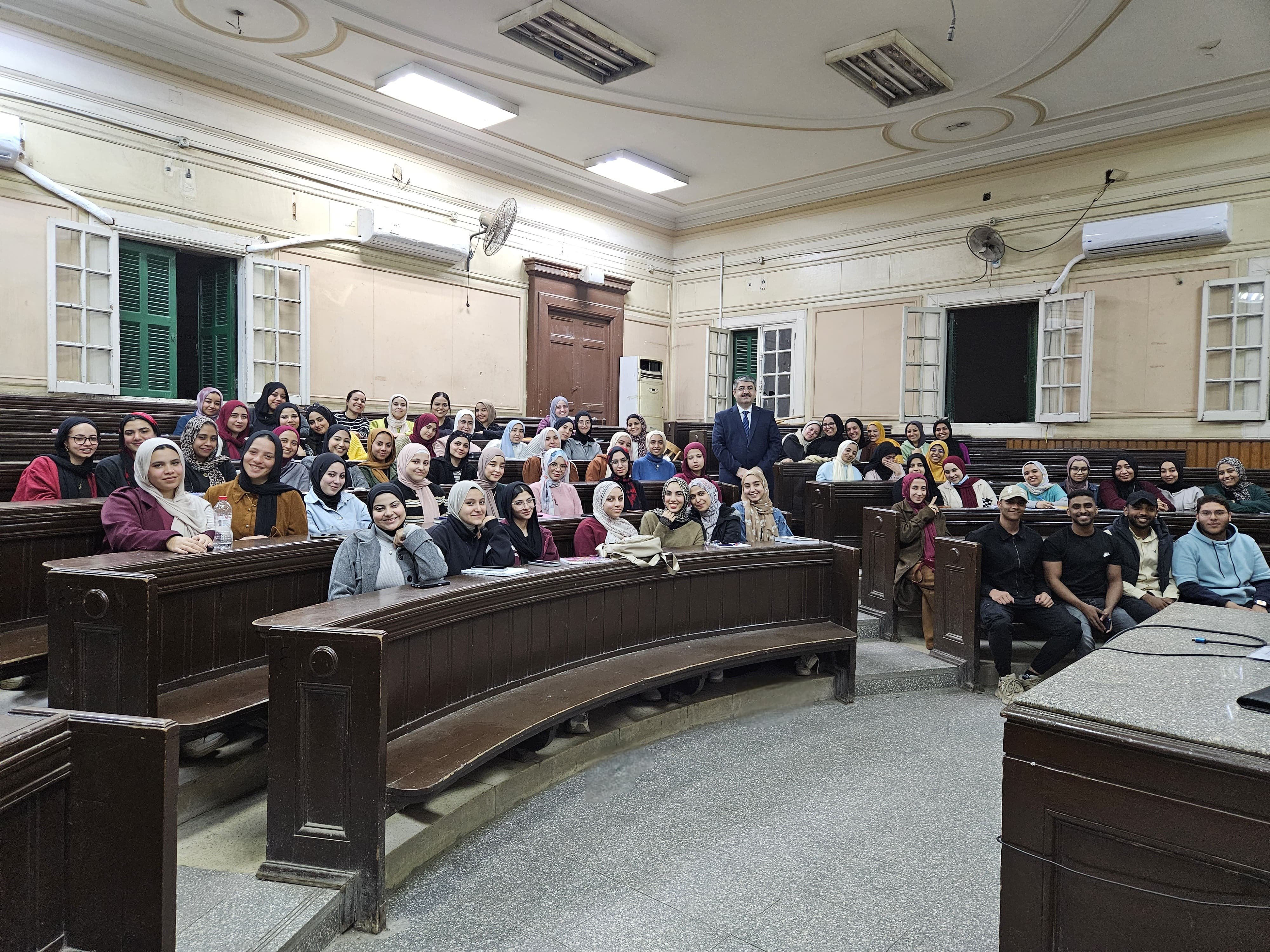 Qahirə Universitetində Azərbaycan dili dərsləri davam edir