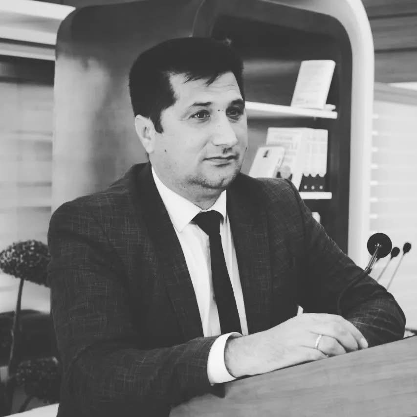 “Azərbaycanın yeni rəqəmsal arxitekturası”na həsr olunmuş müşavirə keçirilib