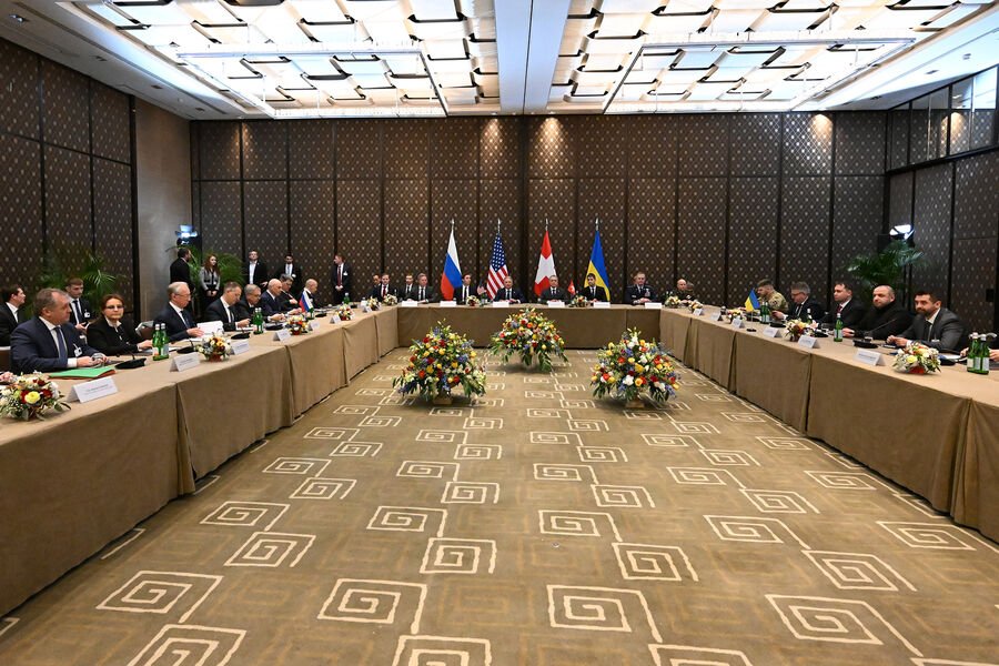 Ukrayna danışıqlarının ilk günü Cenevrədə başa çatdı