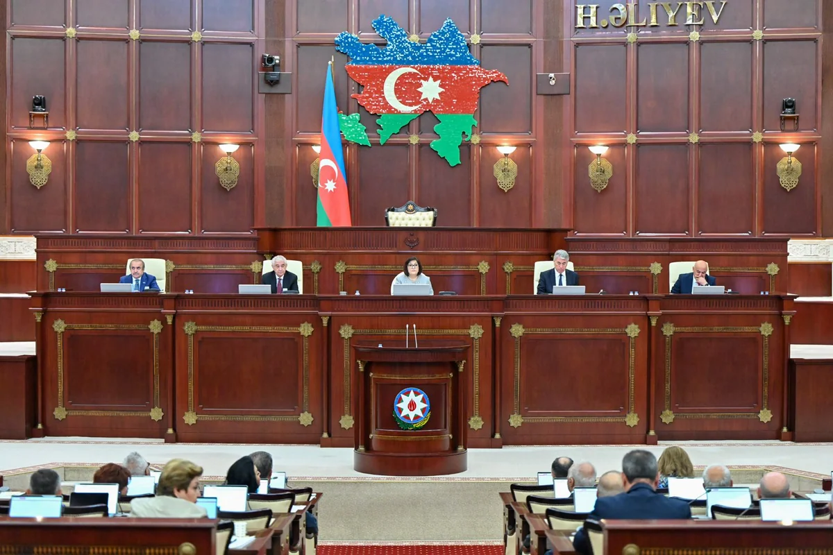 Milli Məclisin növbəti plenar iclasının gündəliyi açıqlanıb - YENİLƏNİB
