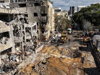 İran İsrail və ABŞ-nin hücumları nəticəsində ölənlərin sayı ilə bağlı yenilənmiş rəqəmləri açıqlayıb.