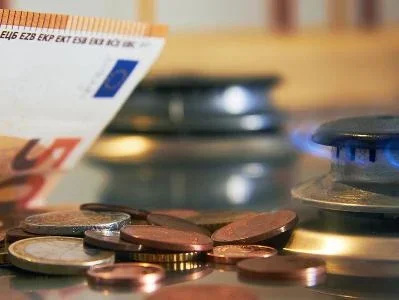 Avropada qaz 30%, neft 5%, Britaniyada benzin 93% bahalaşıb