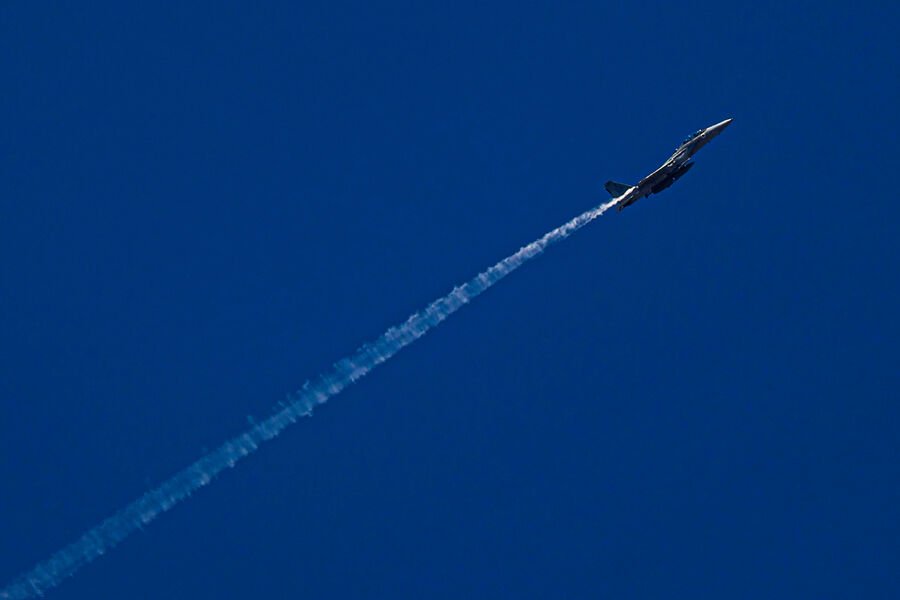 İsrail ordusu Tehranın yaxınlığında yerləşən “məxfi nüvə obyektinə” zərbə endirib