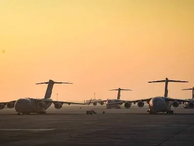 İran raketi Qətərdə ABŞ hərbi bazasına zərbə endirib