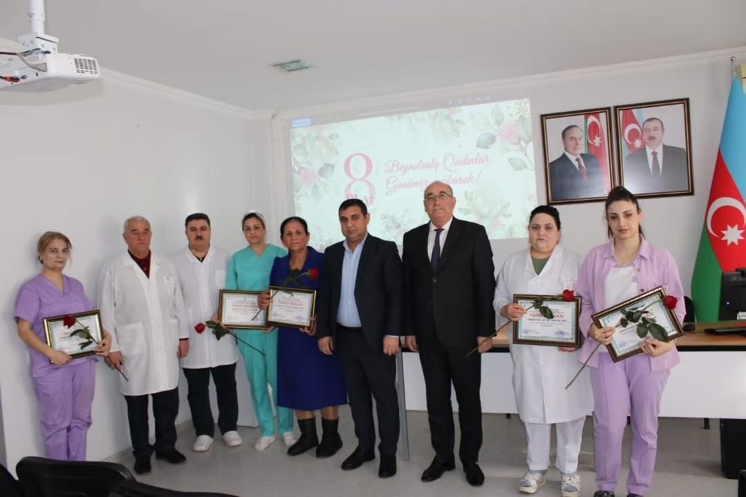 Kürdəmir Rayon Mərkəzi Xəstəxanasında 8 Mart – Beynəlxalq Qadınlar Günü münasibətilə tədbir keçirilib.