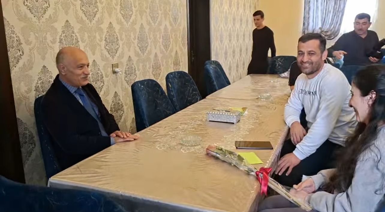 Masallıda rayon İcra Hakimiyyətinin başçısı Təzə Alvadı kəndində I qrup əlil xanımı ziyarət edib