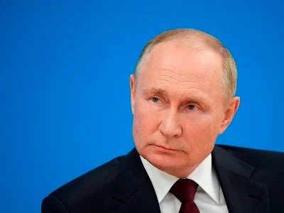 Putin: Yaxın Şərq neftinin Hörmüz boğazı olmadan daşınmasını dəyişmək mümkün deyil