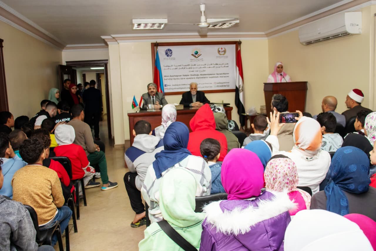 Misir-Azərbaycan Dostluq Cəmiyyətində 91 uşağa diplom təqdim olunub