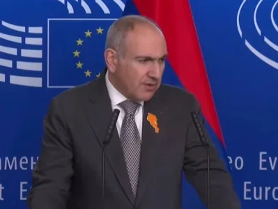 Paşinyan: Ermənistanın Aİ-yə üzvlük prosesindən danışıb