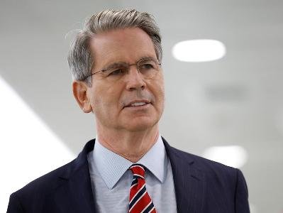 ABŞ maliyyə naziri ilə bağlı təcili çağırış bazarlarda narahatlıq yaradıb