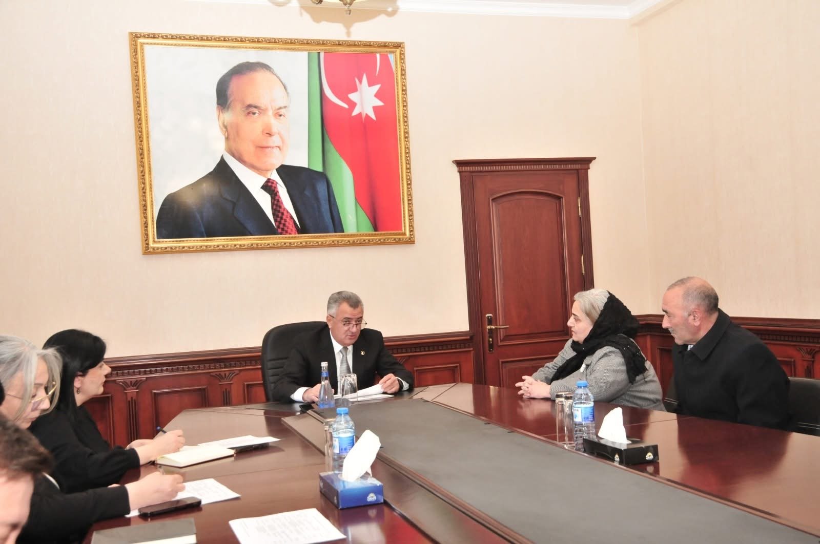 Bayramlar ərafəsində Abşeron rayonunun kənd və qəsəbələrində növbəti vətəndaş qəbulları və görüşlər keçirilib