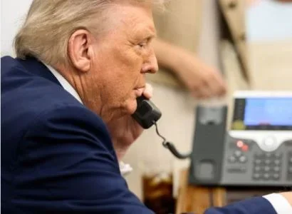 Donald Tramp Hindistanın Baş naziri Narendra Modi ilə telefon danışığı aparıb