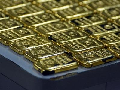 Rusiya 100 qramdan artıq qızıl külçələrinin ölkədən çıxarılmasını qadağan edir