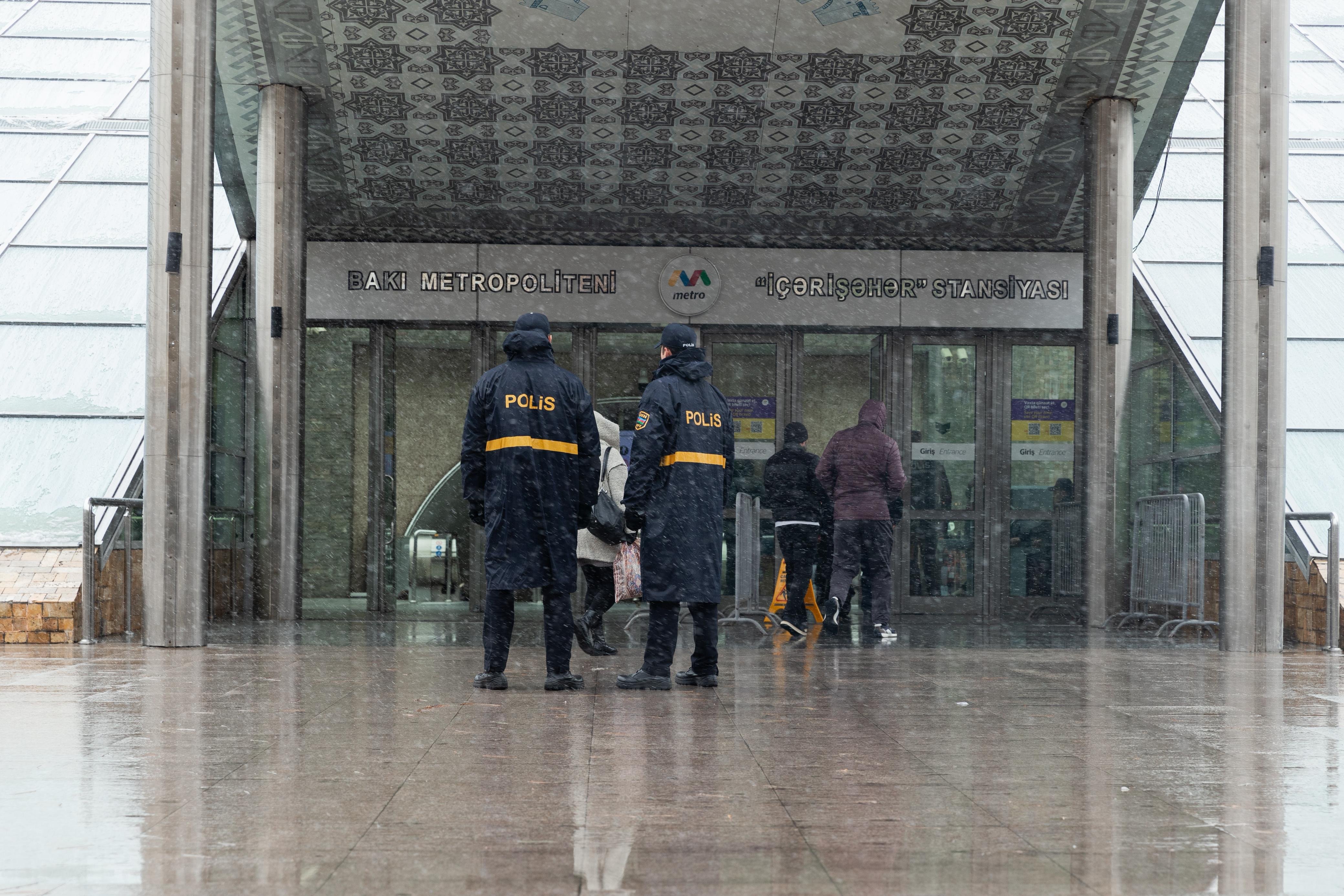 DİN gücləndirilmiş rejimdə xidmət aparır: 763  çağırışa reaksiya verilib