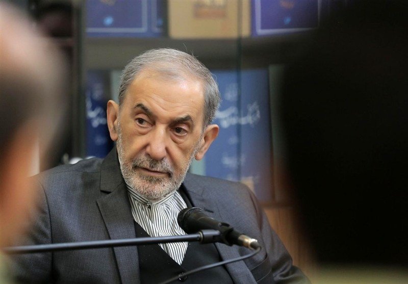 Velayati: Hörmüz boğazı İranın düşmənləri üçün həmişə bağlı olacaq