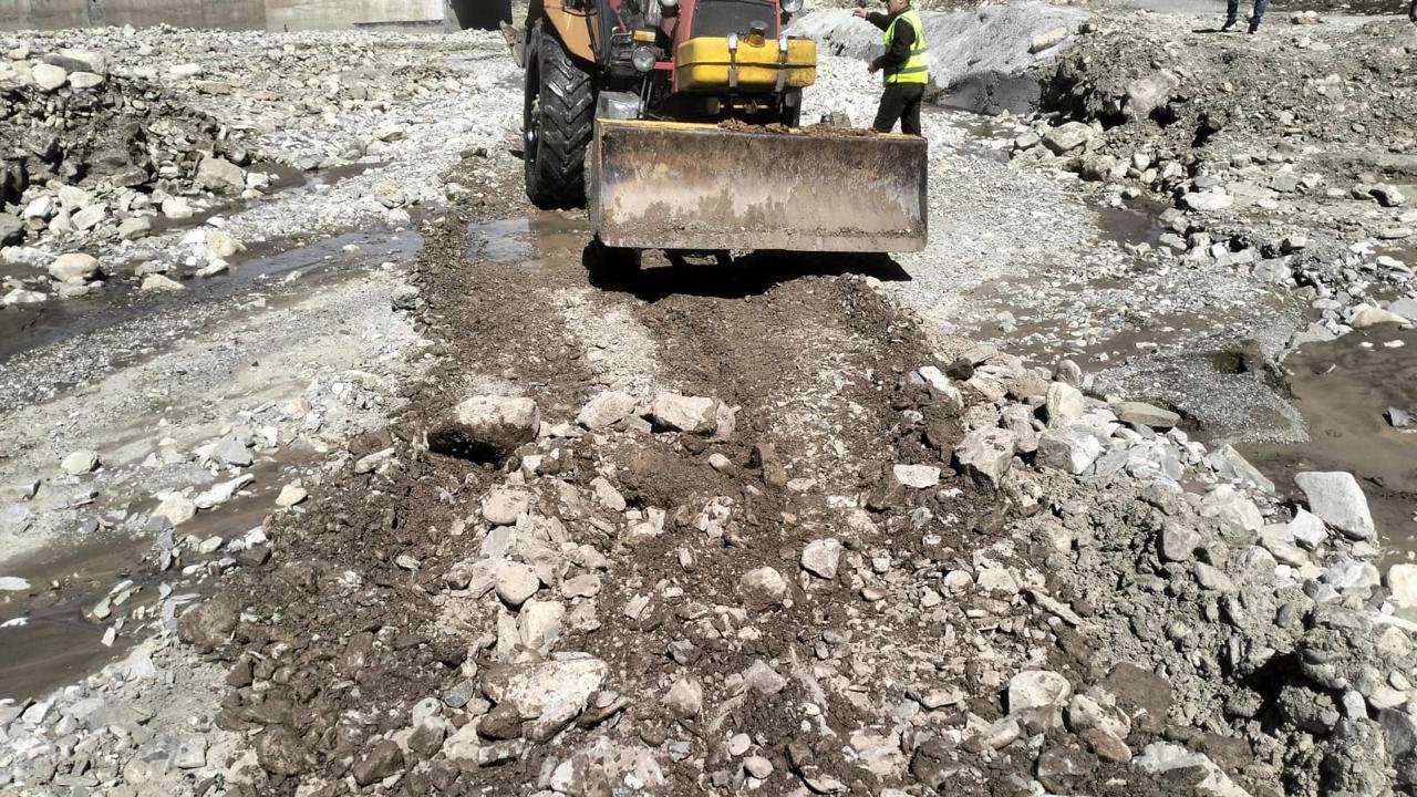 PİRQUlU-ƏRÇİMAN YOLUNDA BƏRPA İŞLƏRİ DAVAM EDİR