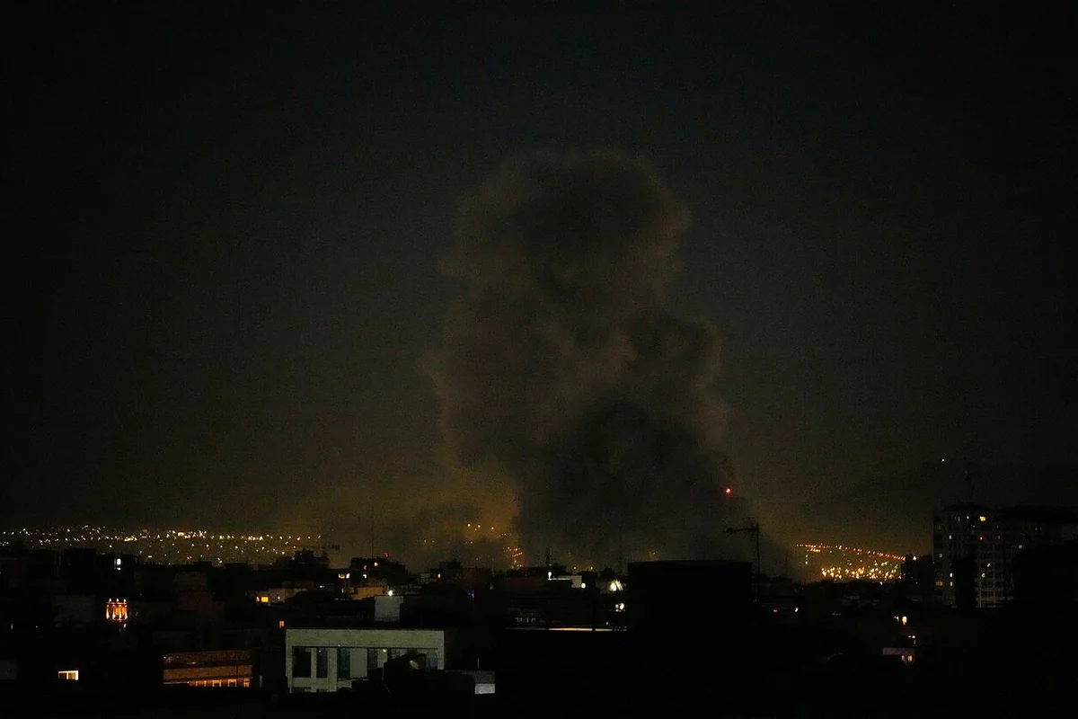 KİV: İranda gecə partlayışlar və atışma səsləri eşidilib