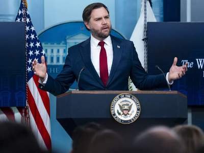 ABŞ vitse-prezidenti Vatikanı tənqid etdi