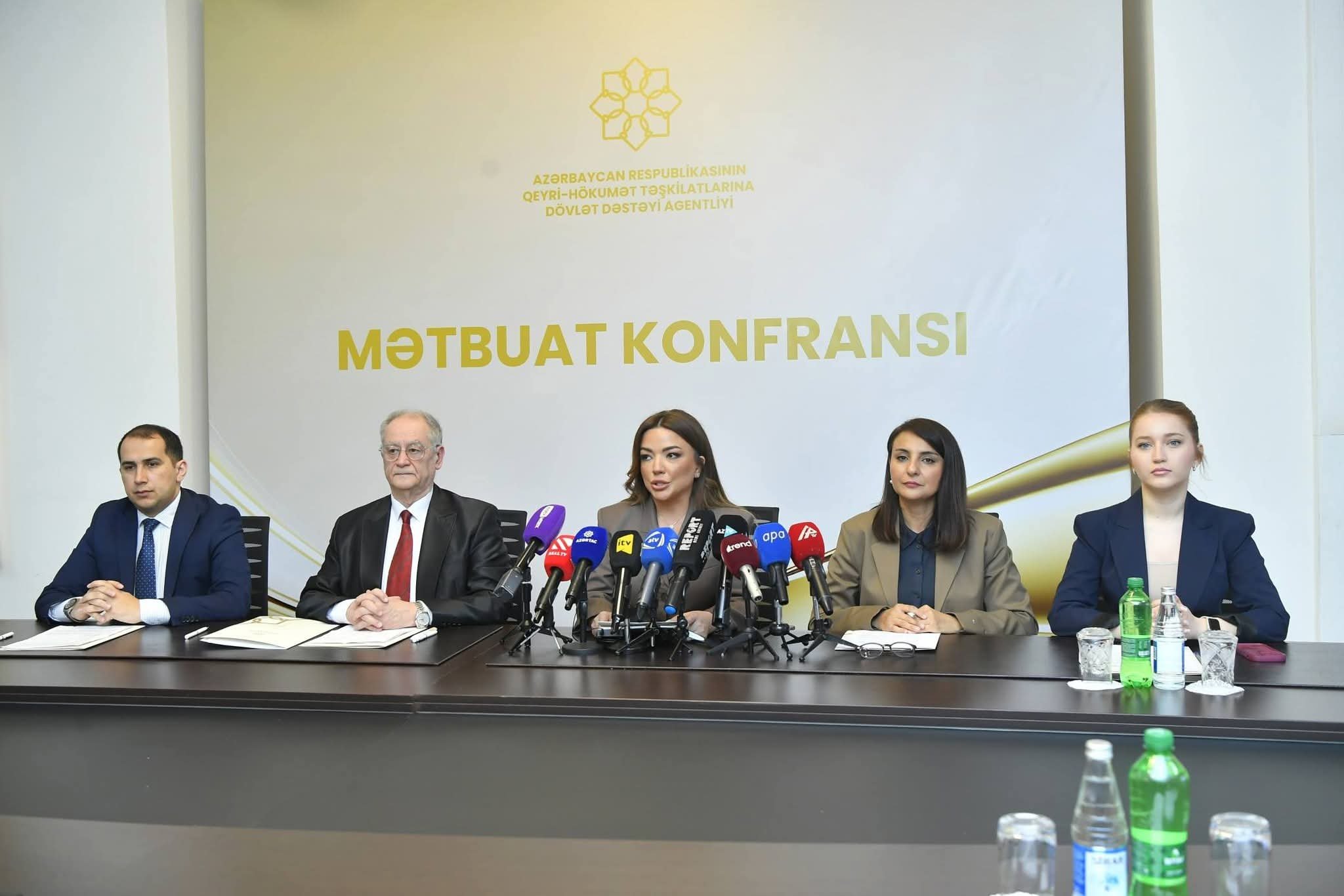 Azərbaycan QHT-lərinin dünyaya bu cür açılması ilk dəfə baş verir